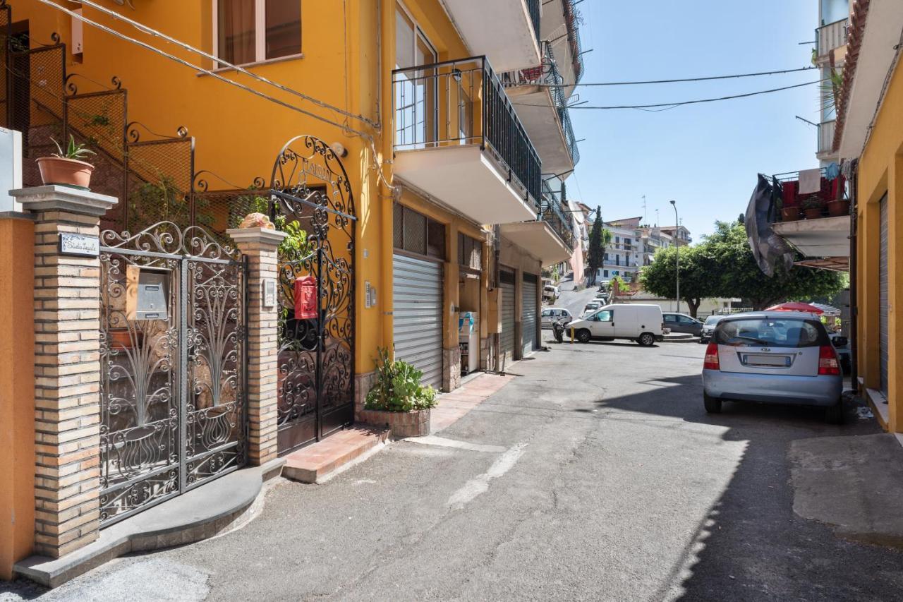 Taormina Mela'S Holidays Near The Historic Centerアパートメント エクステリア 写真